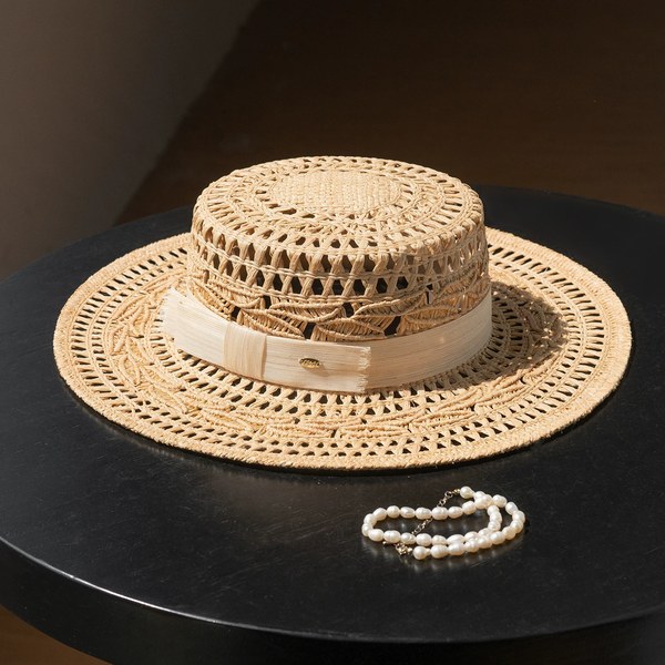 LARK — Raffia hat