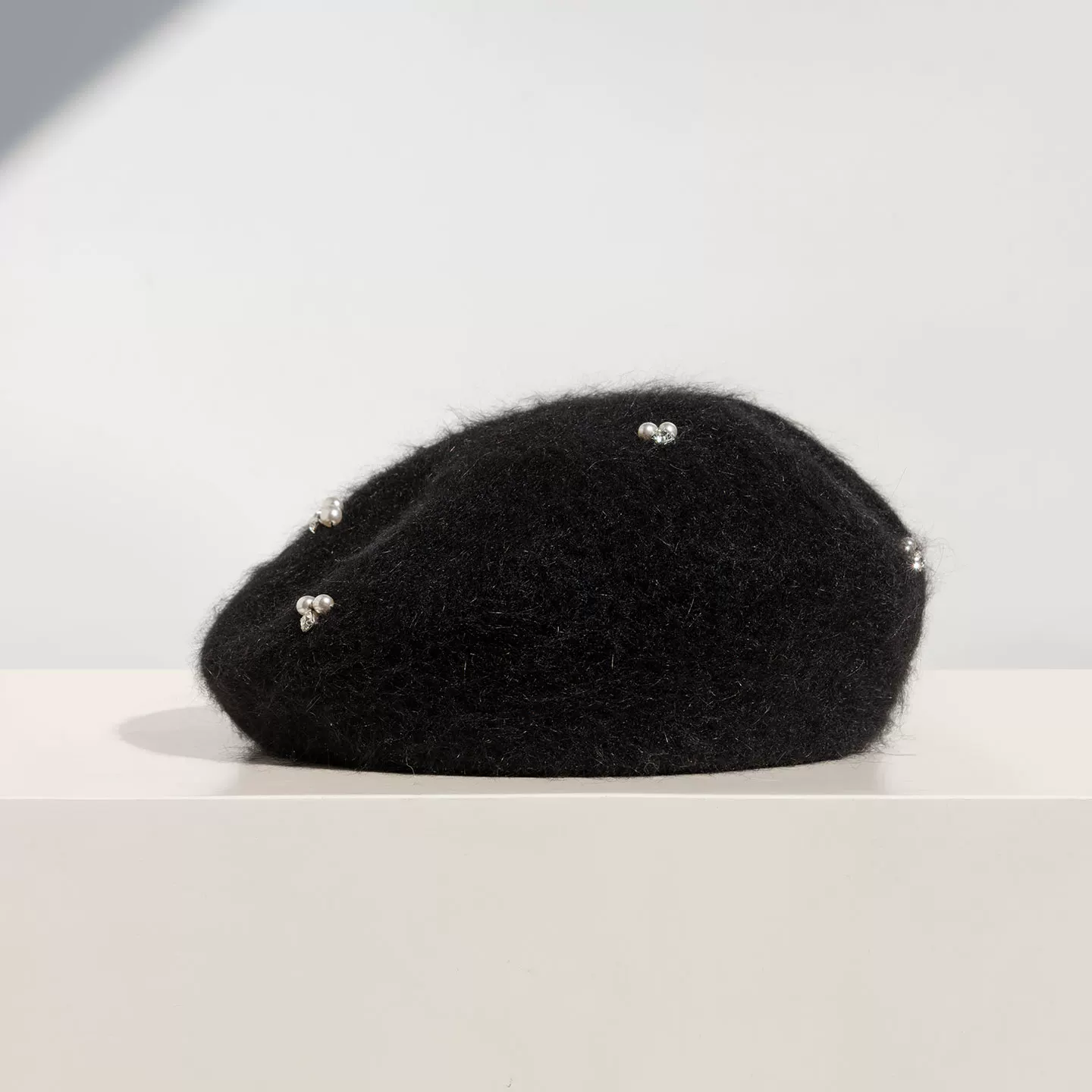 NEIGE — Rabbit hair · pearls hat
