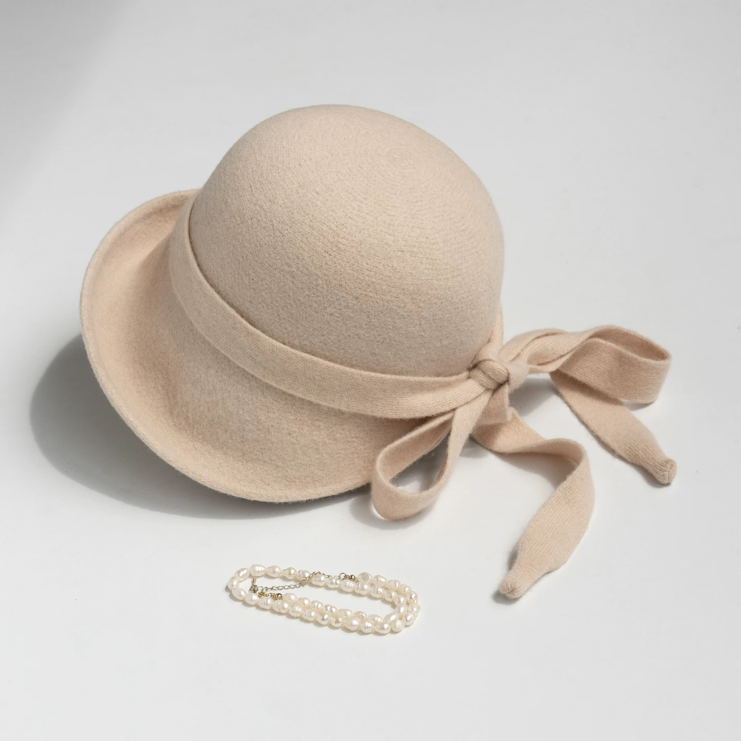 GAMINE — Pure wool hat